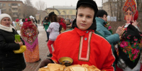 Блинами и пловом угощались пущинцы на праздновании Масленицы - Regions.Ru